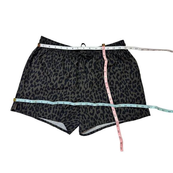 Half Moon Women's Medium Athletic Shorts, Green and Black Leopard Print, Running - Picture 3 of 4